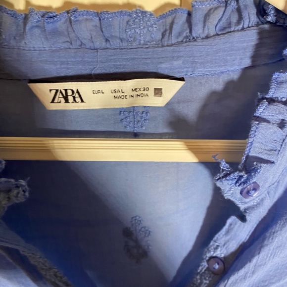 Zara Ruffled Embroidered Blouse! - Picture 3 of 4